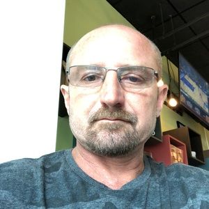 Meet your Posher, Anton